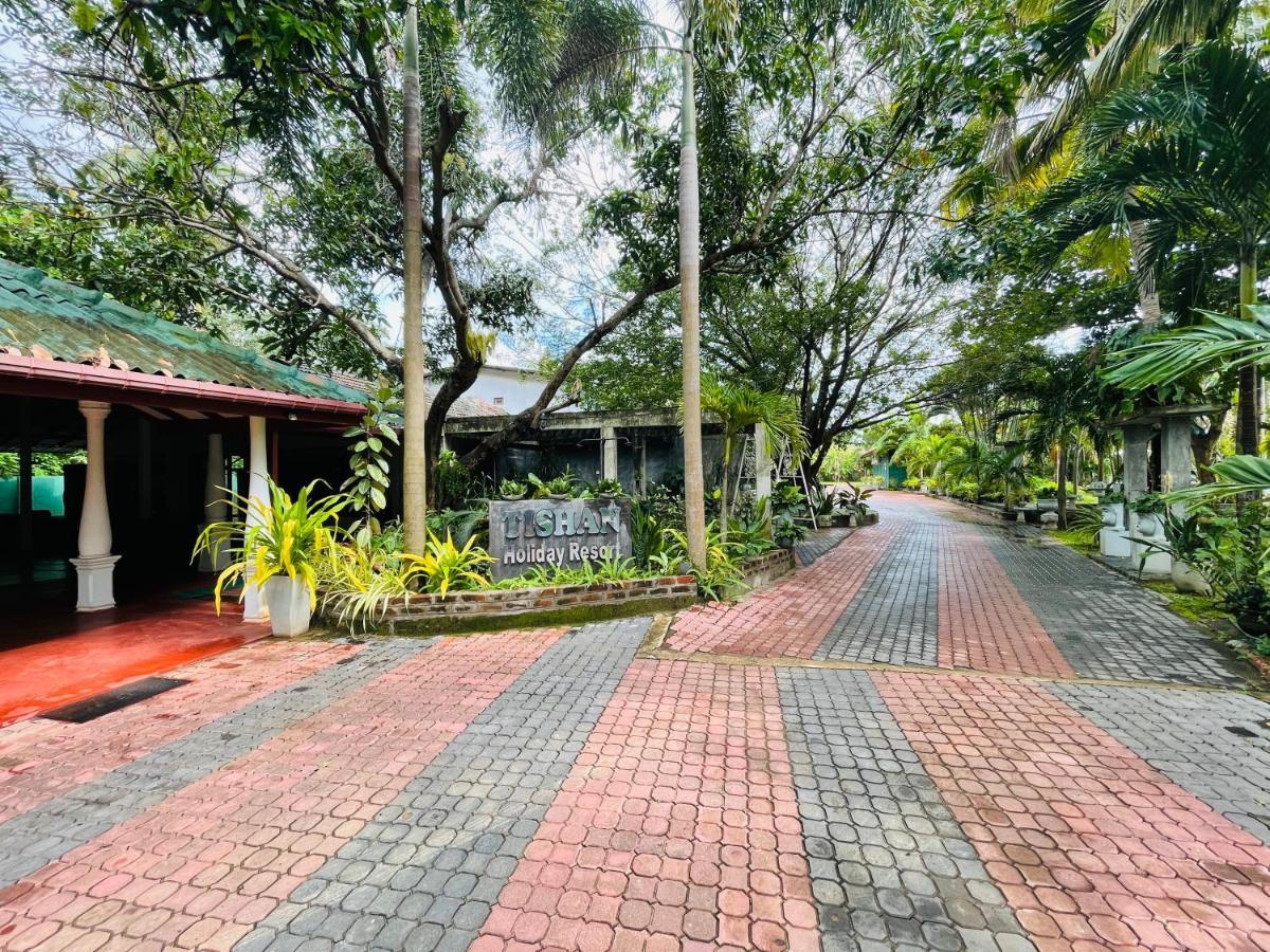 Tishan Holiday Resort Polonnaruwa Εξωτερικό φωτογραφία