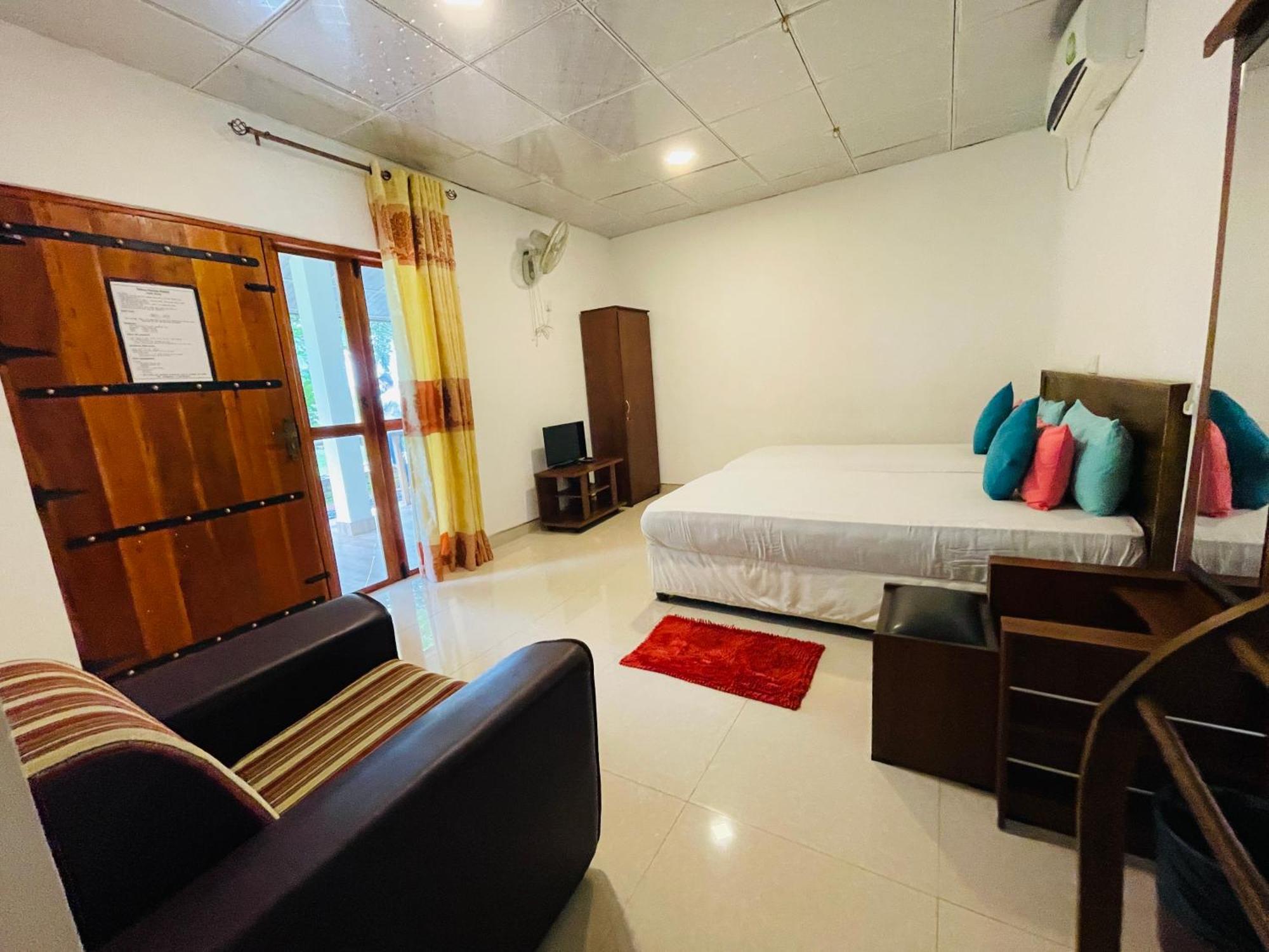 Tishan Holiday Resort Polonnaruwa Δωμάτιο φωτογραφία